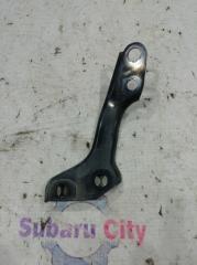 Кронштейн подвески передний правый Subaru Legacy 2004