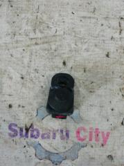 Концевик двери передний левый Subaru Forester 2002