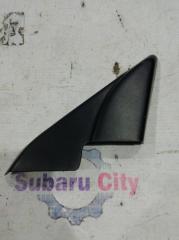 Уголок у зеркала правый Subaru Impreza 2004
