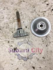 Запчасть крепление запасного колеса Subaru Legacy 1998