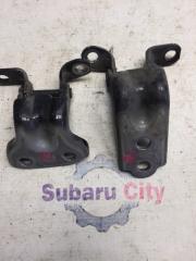 Петли двери задние левые Subaru Forester 2009 контрактная Петли двери задние левые Subaru Forester 2009