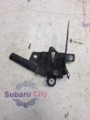 Замок капота Subaru Forester 2009
