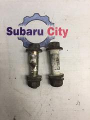 Развальные болты передние Subaru Legacy 2000