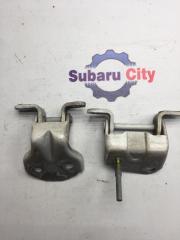 Петли двери задние правые Subaru Legacy 2002 контрактная Петли двери задние правые Subaru Legacy 2002