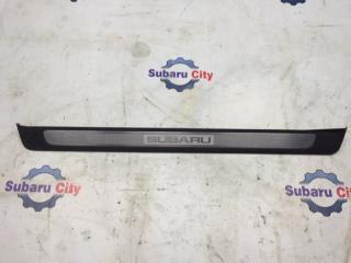Накладка на порог салона передняя левая Subaru Legacy 2003