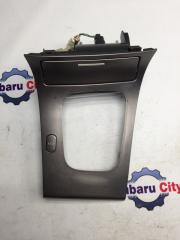 Рамка вокруг селектора АКПП Subaru Legacy 2004 контрактная Рамка вокруг селектора АКПП Subaru Legacy 2004