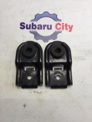 Крепление радиатора Subaru Legacy 2005