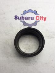 Патрубок на дроссельную заслонку Subaru Forester 2001
