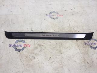 Накладка на порог салона передняя левая Subaru Legacy 2004