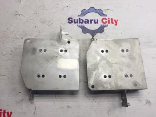 Крепление магнитофона Subaru Forester 2004