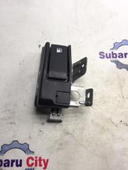 Ручка открывания лючка топливного бака Subaru Legacy 2002 контрактная Ручка открывания лючка топливного бака Subaru Legacy 2002