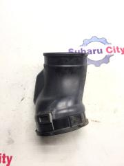 Патрубок на дроссельную заслонку Subaru Legacy 2004