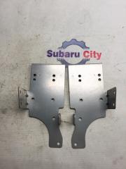 Крепление магнитофона Subaru Legacy 2004