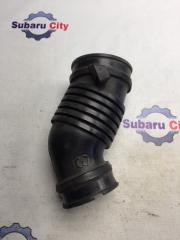 Патрубок впускной Subaru Forester 1998