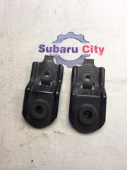 Крепление радиатора Subaru Forester 2005
