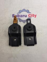 Крепление радиатора Subaru Legacy 2000