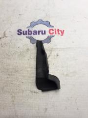 Уголок жабо правый Subaru Forester 1998