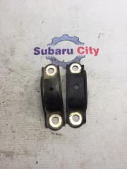 Крепление рулевой рейки Subaru Legacy 2001