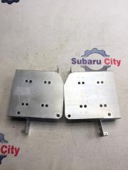 Крепление магнитофона Subaru Forester 2003