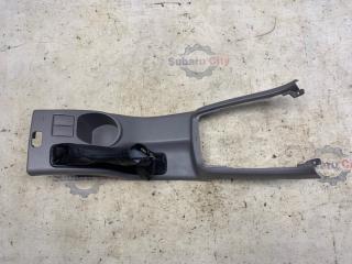 Консоль вокруг ручника Subaru Forester 2003