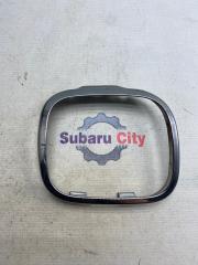 Заглушка в бампер левая Subaru Forester 1998