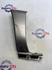 Молдинг на крыло передний левый Subaru Forester 2001
