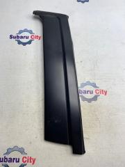 Накладка на стойку наружная левая Subaru Forester 2001