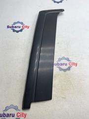 Накладка на стойку наружная правая Subaru Forester 2001