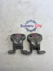 Петли двери задние правые Subaru Forester 1998 контрактная Петли двери задние правые Subaru Forester 1998