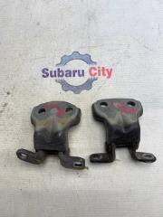 Петли двери задние правые Subaru Forester 2001 контрактная Петли двери задние правые Subaru Forester 2001