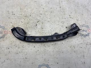 Крепление переднего бампера правое Subaru forester 2005