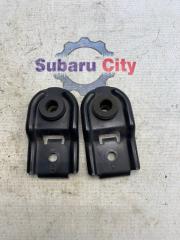 Крепление радиатора Subaru Legacy 2003