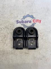 Крепление радиатора Subaru Legacy 2005