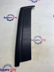 Накладка на стойку наружная правая Subaru Forester 1998