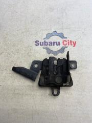 Замок капота Subaru Forester 2001