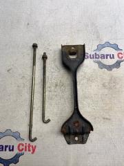 Крепление аккумулятора Subaru Legacy 2005