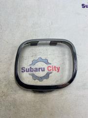 Заглушка в бампер правая Subaru Forester 2000