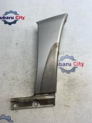 Молдинг на крыло передний правый Subaru Forester 2000