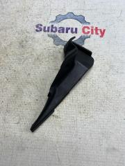 Уголок жабо правый Subaru Forester 2001