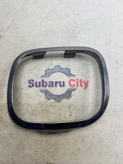 Заглушка в бампер правая Subaru Forester 2000