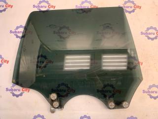 Стекло двери заднее правое Subaru Forester 2002