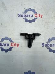 Петля замка капота Subaru Legacy 2004