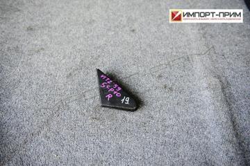 Запчасть уголок крыла правый Toyota VITZ 1999