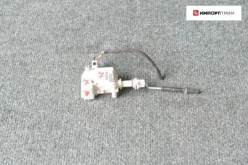 Замок лючка бензобака Volkswagen TOUAREG 2006