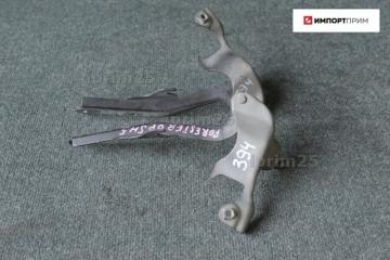 Кронштейн капота Subaru FORESTER 2008