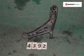 Запчасть рычаг передний левый Toyota PORTE 2004