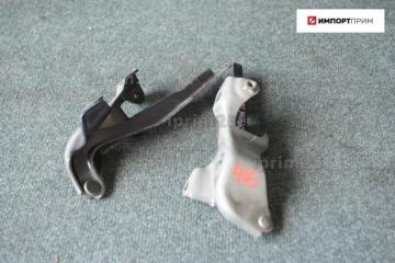 Кронштейн капота Subaru FORESTER 2008