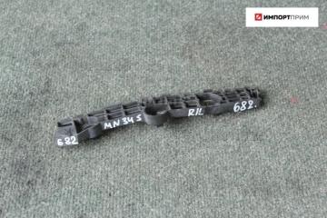 Запчасть крепление бампера заднее левое Suzuki WAGON R 2013