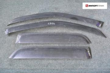 Ветровик Honda CR-V 2003