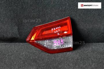 Вставка между стопов задняя правая Honda FREED